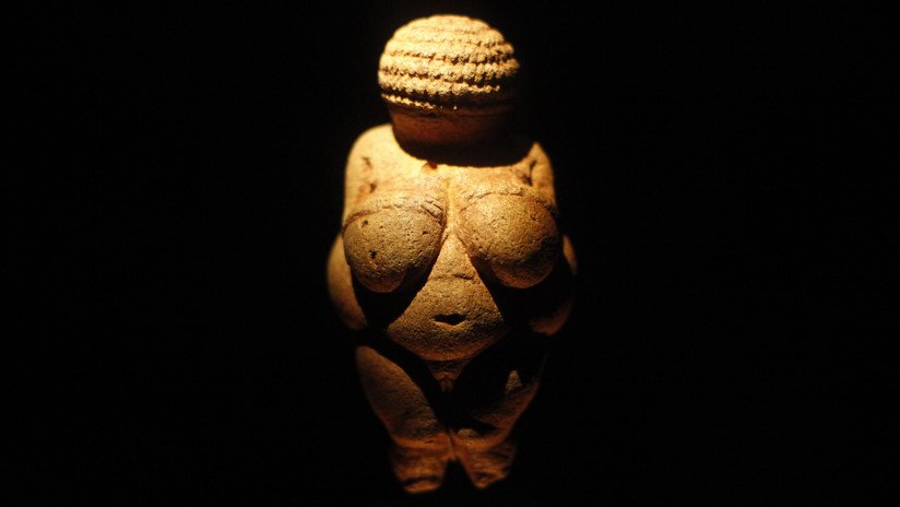 Facebook censura y sanciona un desnudo prehistórico por ser "pornográfico"