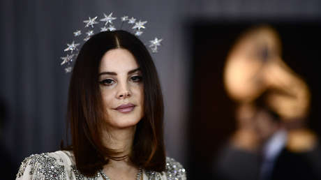 Detienen a un hombre que amenazaba con secuestrar a la cantante Lana Del Rey 