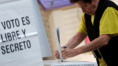 Organismo electoral mexicano firma un convenio con Facebook para combatir las noticias falsas