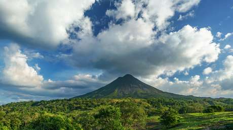 Un supervolcán de Japón podría hacer erupción y matar a 100 millones de personas