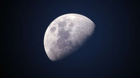 "Si ha compartido el anuncio sobre la luna verde, borre su cuenta"