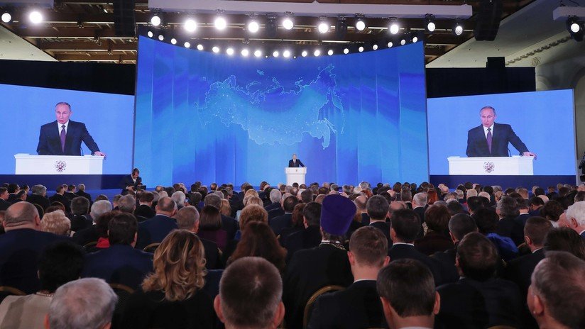 Putin califica el atraso tecnológico como la principal amenaza para Rusia