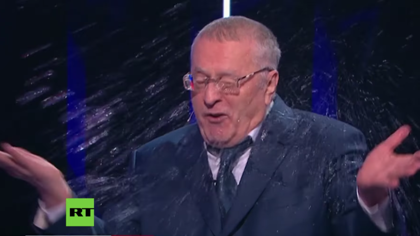 Insultos, gritos y agua en la cara: acalorado debate presidencial en Rusia (VIDEO)
