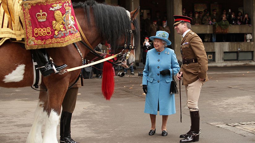 La reina Isabel II ha ganado más de 9 millones de dólares en el 'deporte de los reyes'