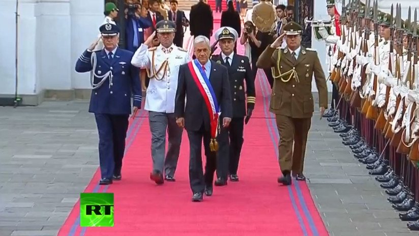 VIDEO: El presidente de Chile, Sebastián Piñera, llega al Palacio de La Moneda