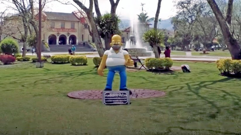 VIDEO: Inauguran una polémica estatua de Homero Simpson en un centro cultural de México