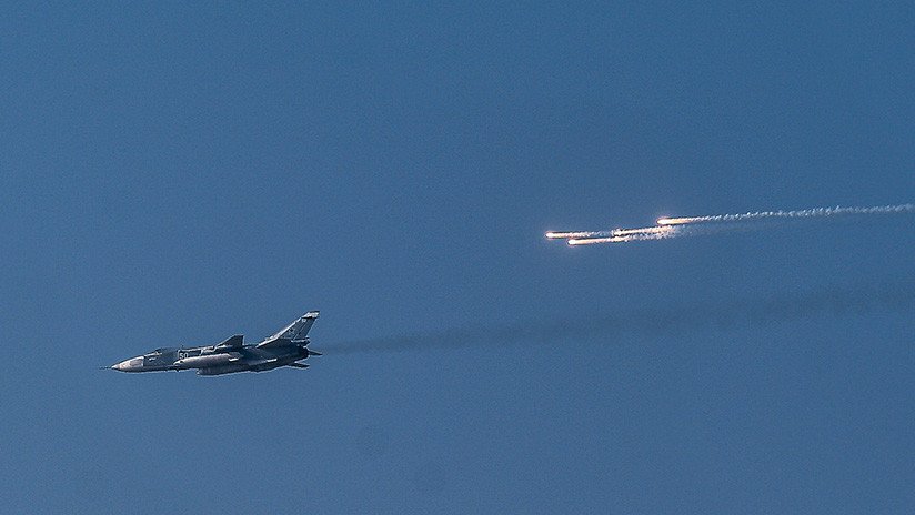 Rebeldes sirios derriban un caza Su-24 del Ejército