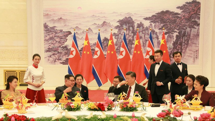 "Codo con codo": Pekín propone a Pionyang cuatro vías para desarrollar las relaciones bilaterales 