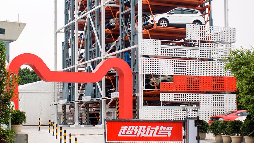 VIDEO: Ford y Alibaba lanzan la primera máquina expendedora de autos en China