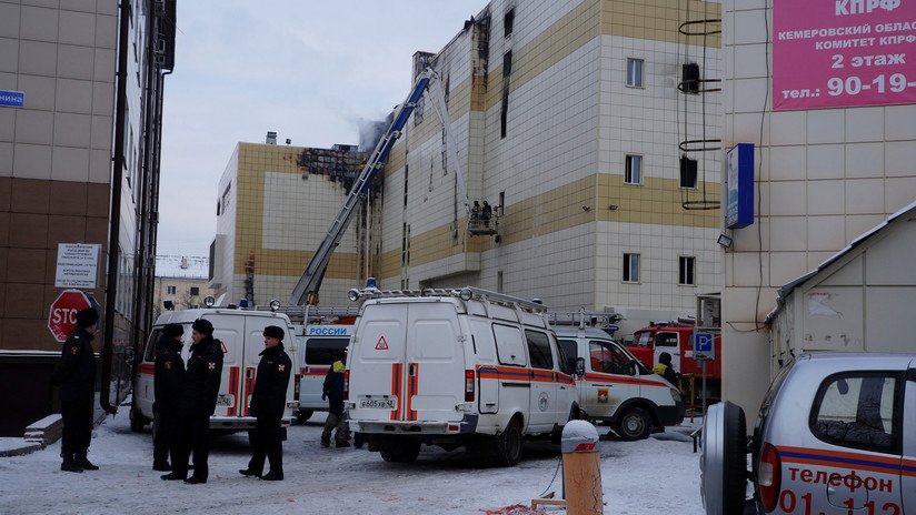 Comité de Investigación de Rusia: El centro comercial incendiado fue construido sin permiso