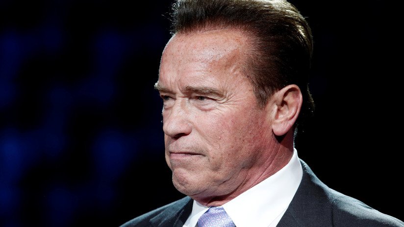 Operan de urgencia a Arnold Schwarzenegger