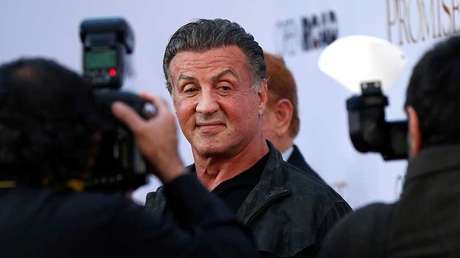 VIDEO: Sylvester Stallone asombra la Red con su increíble estado de forma a los 71 años