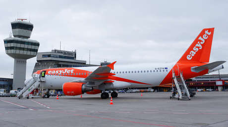 Dos mujeres con discapacidad denuncian problemas con la aerolínea EasyJet en un solo día