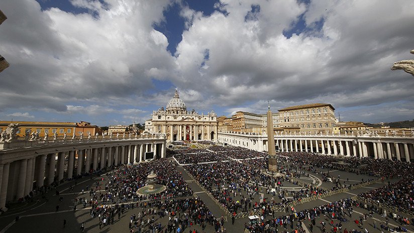 Detienen en el Vaticano a un sacerdote implicado en un caso de pornografía infantil