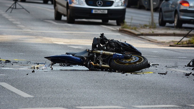VIDEO: Diplomático estadounidense ebrio ignora la luz roja y atropella mortalmente a un motociclista
