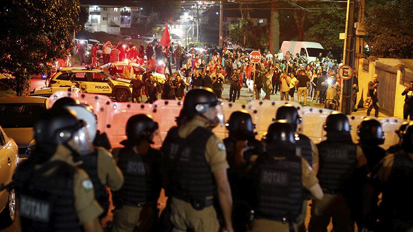 Brasil: Al menos 8 heridos en choques entre manifestantes y Policía tras el arresto de Lula da Silva
