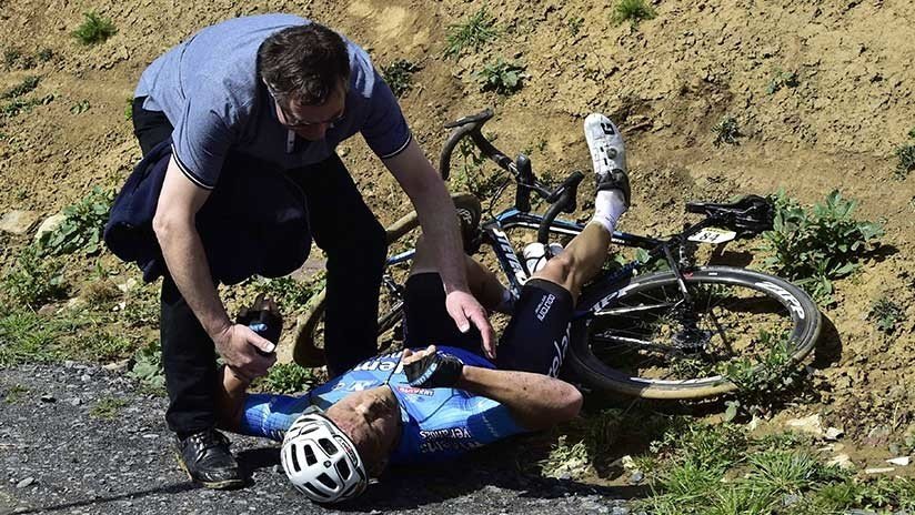 Muere el ciclista belga Michael Goolaerts tras caerse y sufrir un infarto en la prueba París-Roubaix