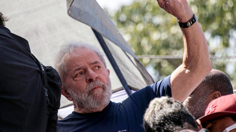 "Estoy bien con mi conciencia", dice Lula da Silva en un mensaje a sus partidarios