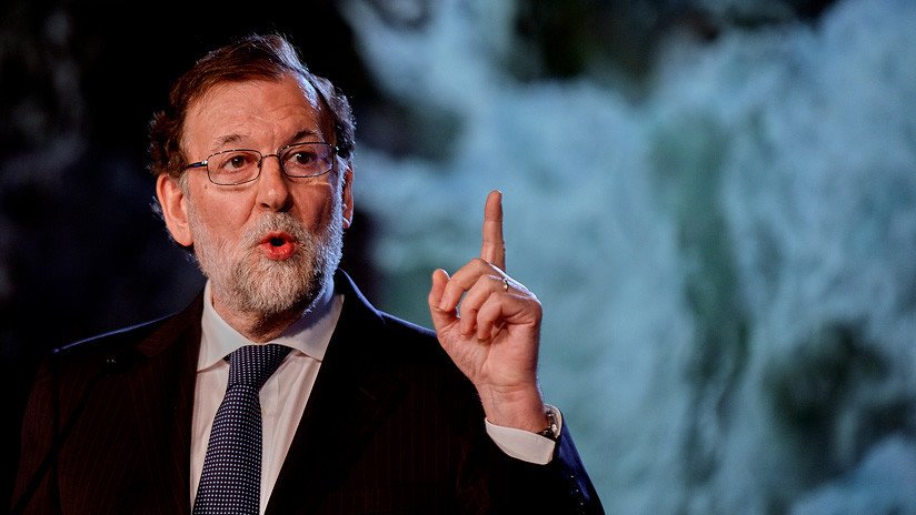 "Nivel taberna": La improvisada 'clase magistral' de Rajoy sobre política internacional