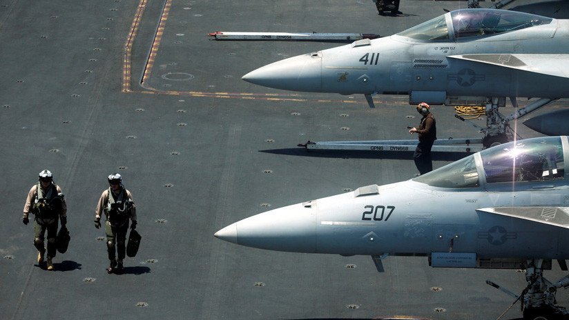 El grupo de ataque de la Marina de EE.UU. llegará al golfo pérsico en mayo