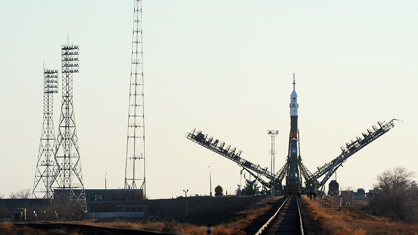 Putin: "La primera prueba del cohete superpesado se efectuará dentro de 10 años"