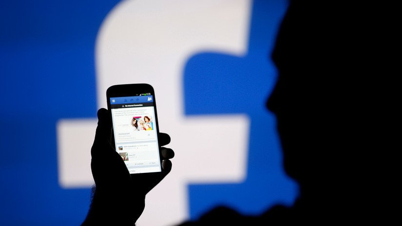 Más de la mitad de los mexicanos desconfía de Facebook