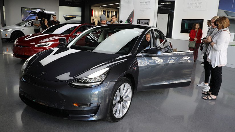 Tesla suspende la producción de su coche eléctrico Model 3 por segunda vez