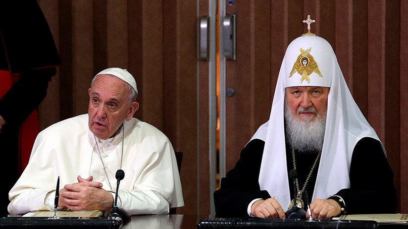 Patriarca Kiril y papa Francisco: Las hostilidades en Oriente Medio amenazan con un conflicto global