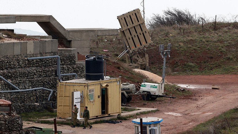 Israel se prepara para posible represalia de Irán por el ataque contra la base siria