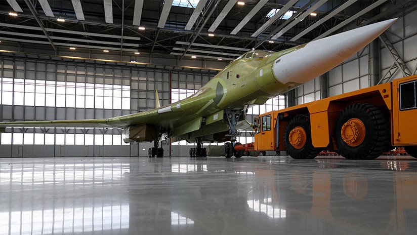 Rusia inicia la construcción de la versión más avanzada de su bombardero 'Cisne Blanco'