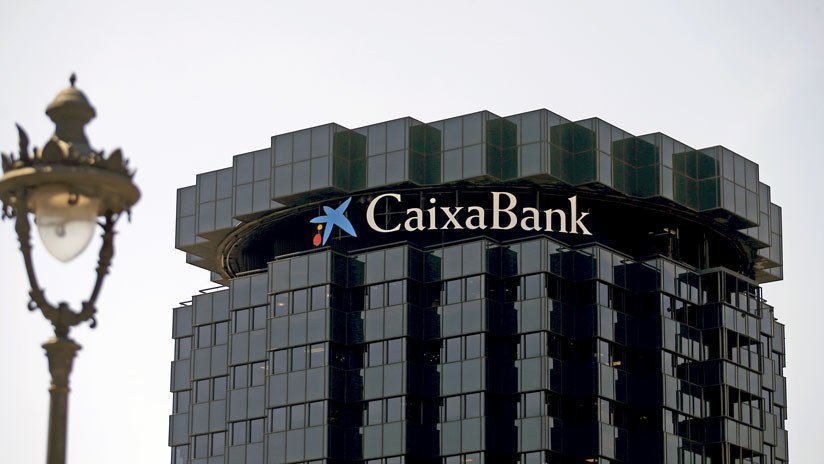 España: Investigan a Caixabank por blanqueo de capitales de la mafia china