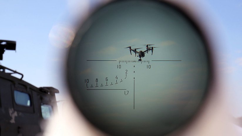 Rusia desarrolla armas radioelectrónicas que "vuelven locos" a los drones enemigos