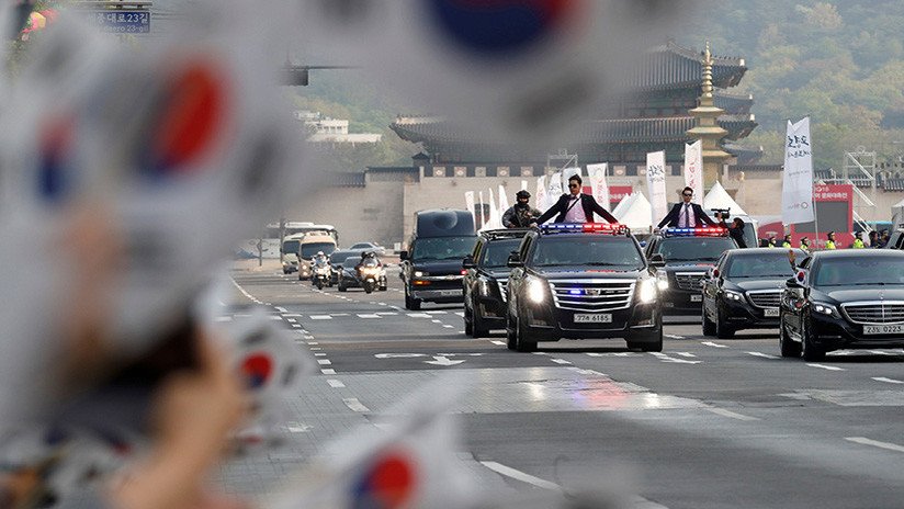 El presidente surcoreano llega al punto de encuentro con Kim Jong-un