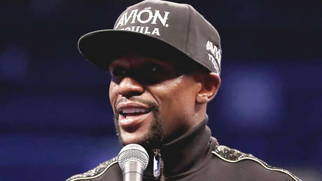 "Hay que actuar como un caballero": Mayweather lamenta la agresión y arresto de McGregor