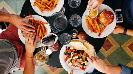 ¿Qué es más sano, casarse o permanecer soltero? 