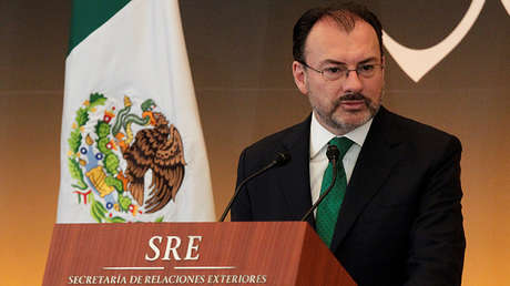 México ve "inaceptable" que se condicione la negociación del TLCAN a la política migratoria de Trump