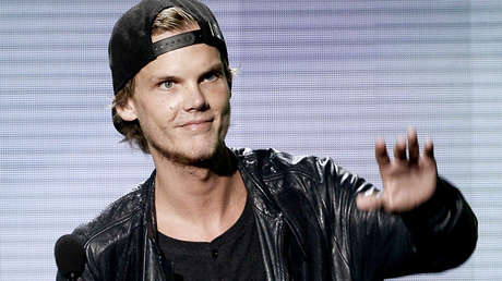 "Quería encontrar la paz": La familia del Avicii sugiere que el DJ se suicidó