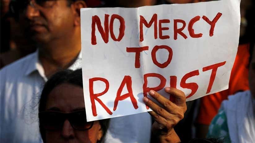 Una segunda adolescente es violada y quemada viva en la India