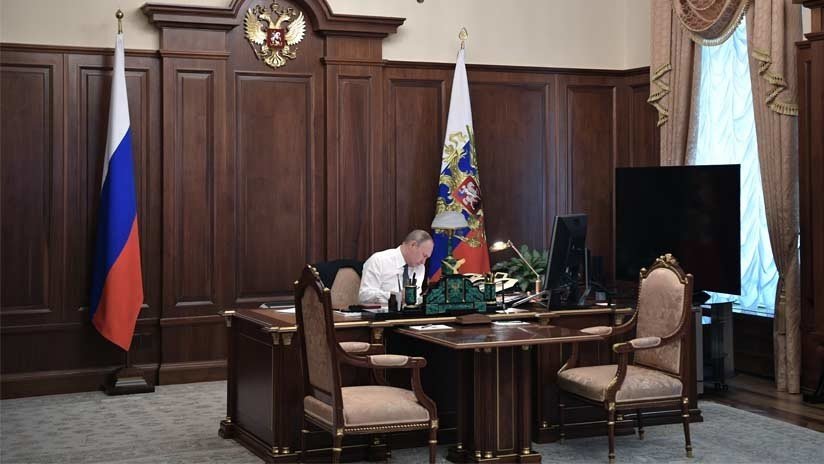 VIDEO: Imágenes únicas del despacho de Putin previo a su investidura presidencial