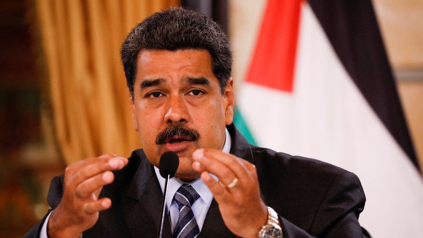 Maduro llama a nuevo "diálogo por la paz" con la oposición en República Dominicana