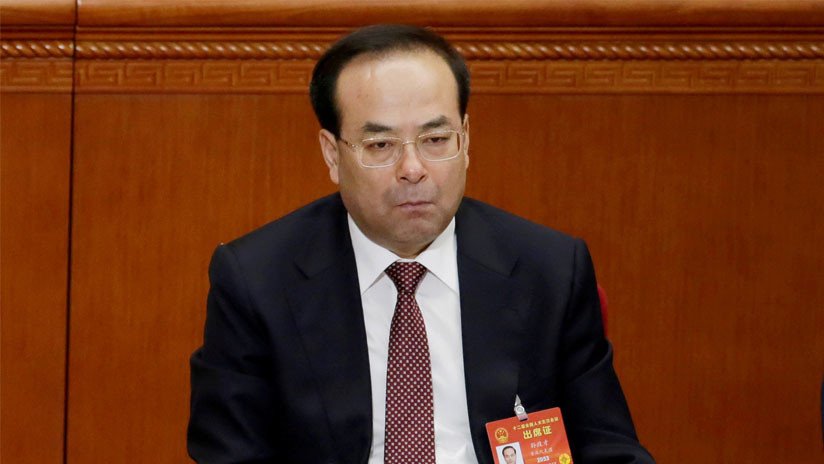 Cadena perpetua por corrupción para un prominente miembro del Politburó chino