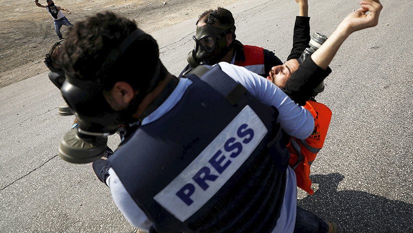 VIDEO: Un dron del Ejército israelí ataca a los periodistas con gas lacrimógeno en Gaza