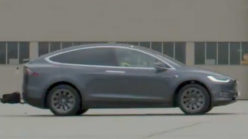 "Espérenlo": Tesla publica un enigmático video en su cuenta de Twitter