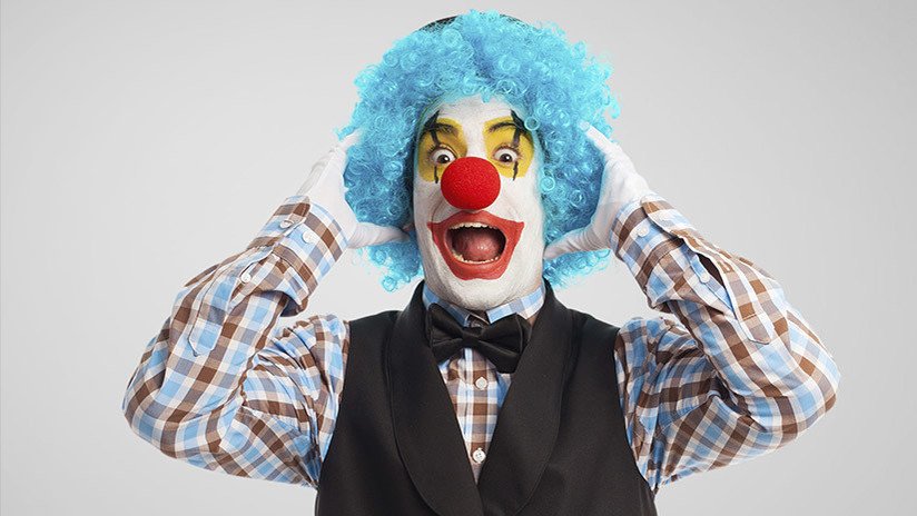 Un payaso mata a su ex frente a sus hijos y lo transmite luego por Facebook