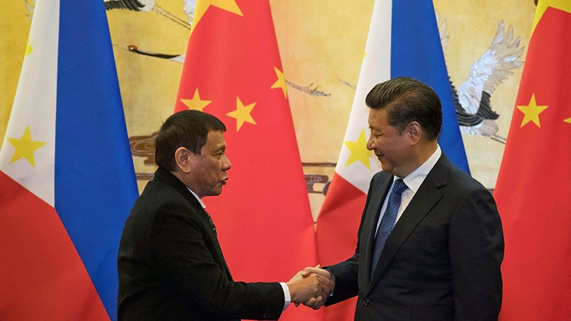 Duterte acusa a la CIA de querer expulsarlo del poder (y dice que China no lo permitirá)