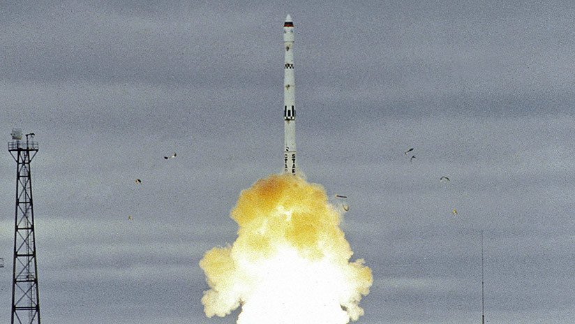 Rusia readopta la idea de orbitar satélites con misiles intercontinentales Topol