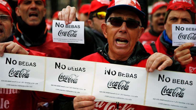 Despidos, 'espartanos' y sentencias judiciales: la lucha de los trabajadores de Coca-Cola en España 