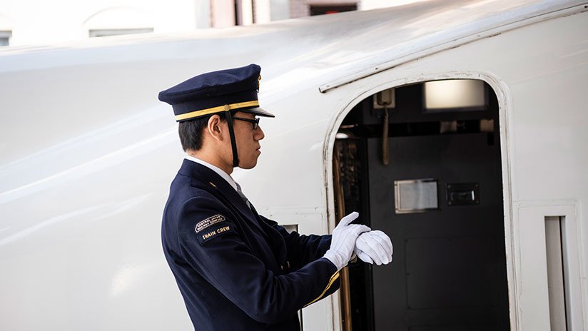"Inexcusable": Una empresa ferroviaria japonesa se disculpa porque un tren salió 25 segundos antes
