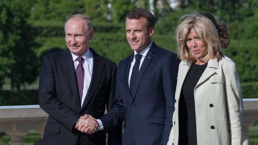 Putin se reúne en San Petersburgo con Macron para discutir los mayores desafíos internacionales
