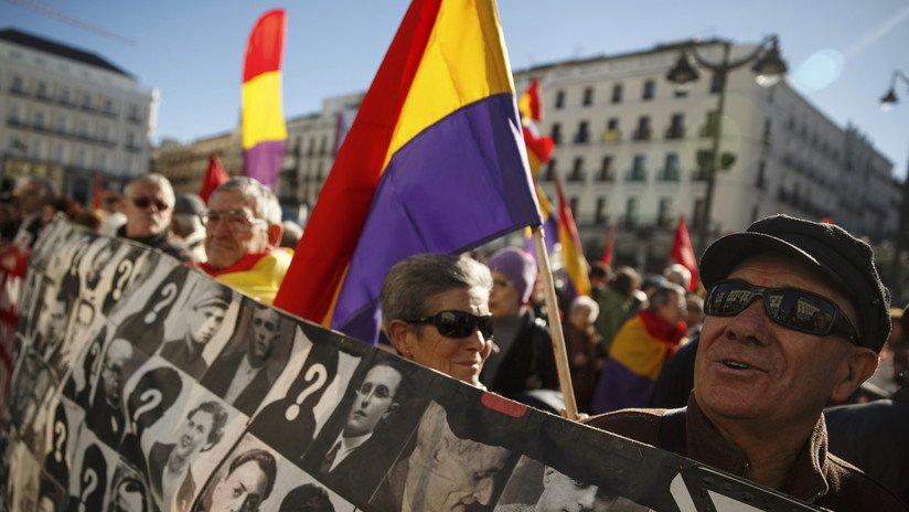 España: El menosprecio a los militares demócratas mientras se ensalza a los franquistas